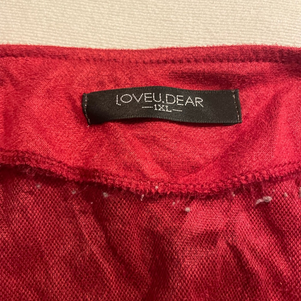 Red Fringe Sleeveless Vest - Picture 5 of 6